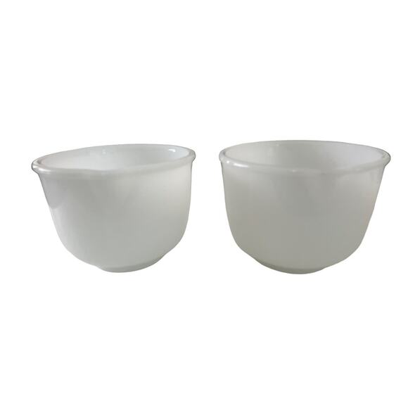 Vintage Glasbake Sunbeam Mixer Bowls Lot of 2 White Milk Glass 6.5” #17 - Picture 2 of 5
